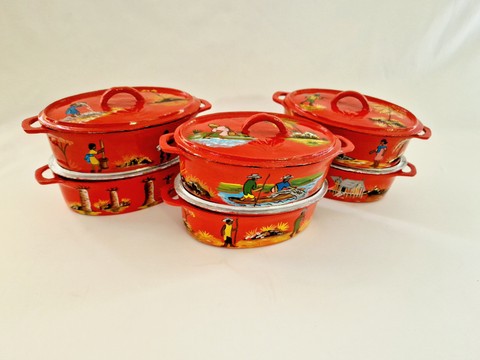 "TONTOLO": 6 mini cocottes ovales/mini marmite/ Madagascar