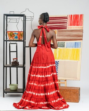Robe paysanne dos nue