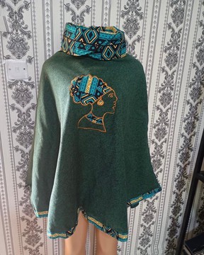 Afro Queen Women Poncho, Forest Green Knit Poncho, Warm Cloth for Her