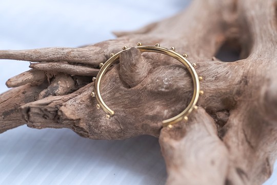 “little honey” bangle