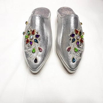 Genuine genuine leather slippers