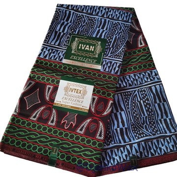 Tissu pagne Ndop Bamiléké du Cameroun en coton léger 2 yards