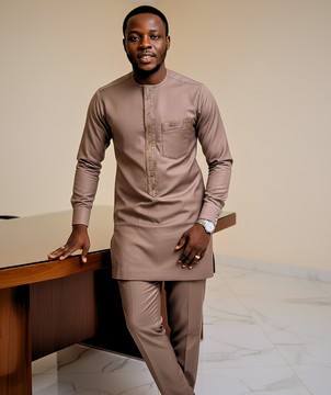 Neutral color Senator suit, tan Dashiki with embroidery, modern formal African wear