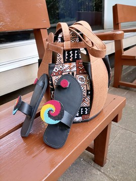 African jute bags  with sandals / African handbags / Beaded  sandals andbags African