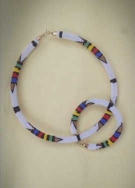 Necklace with matching bracelet/Zulu necklaces/ maasai necklace/ African chain
