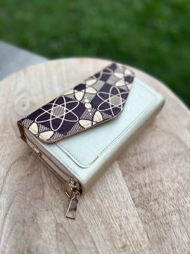 Large faux leather and wax wallet “Bogolan”