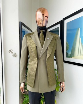 A “scritto” (inscribe your name) dark olive green