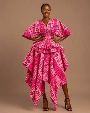 Robe longue à motifs bleus et marrons