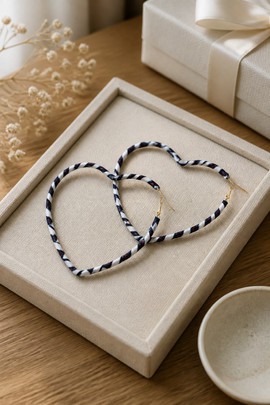 boucle d'oreille Sous forme de coeur