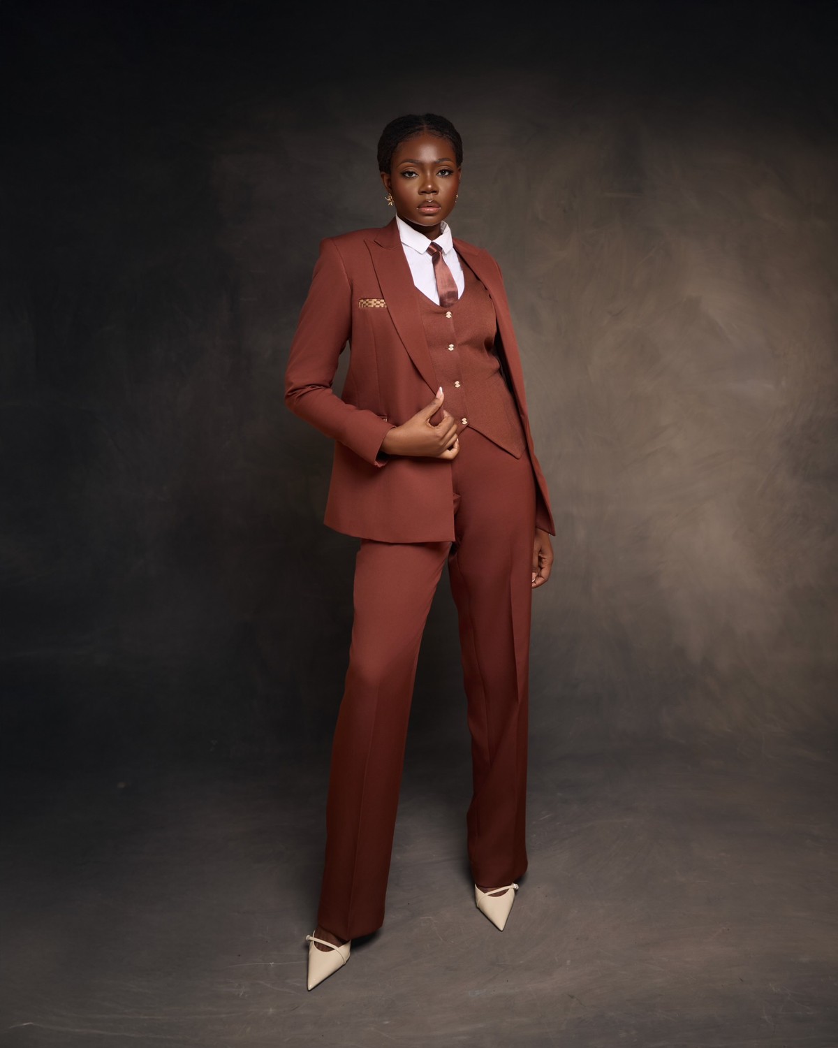 Costume Femme Nine West Marron Taille 16 - 2 Pièces (Veste Et Pantalon) - Occasion Très Bon État