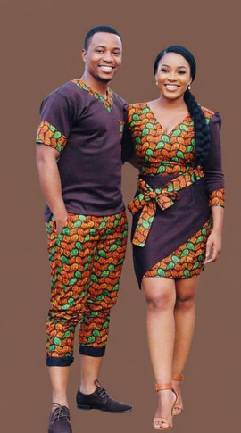 Tenues assorties pour couple en imprimé africain - Élégance moderne