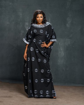 Boubou moro-moro noir