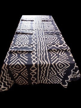 DAGIM tablecloth 6 assorted napkins