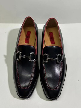 Mocassins en cuir noir à mors de cheval