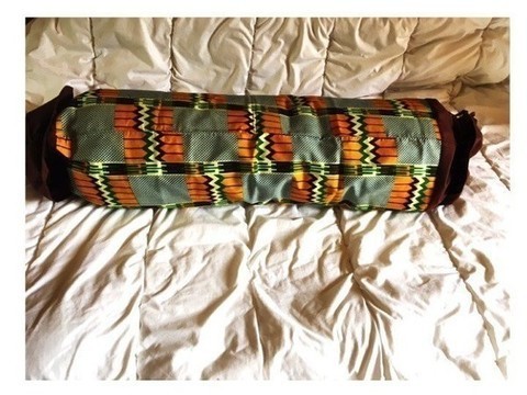 Housse de traversin en kente