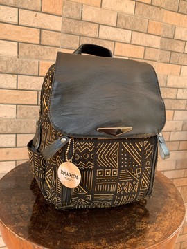 Neliah 6 backpack