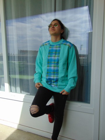 Sweatshirt - UNISEX Madras size M