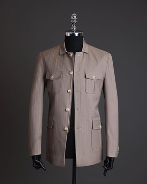 A Pencil Stripe, veste marron "Combat".