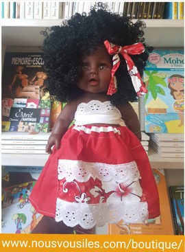 Poupée Lucy Colibri Dolls - ROUGE HIBISCUS BRODERIE