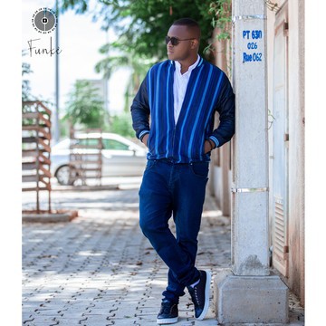 Kanvô blue bomber jacket