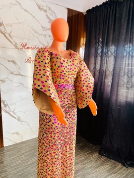 Wrapper and blouse lace dress. Brides mother dress. Dress with elegant sleeves