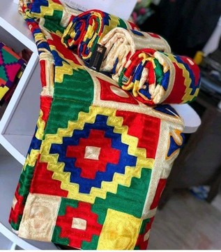 Royal Kente - hand woven Ashanti Bonwire Kente