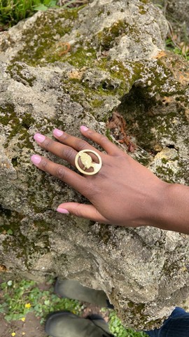 Beautiful bronze ring "Luhya"