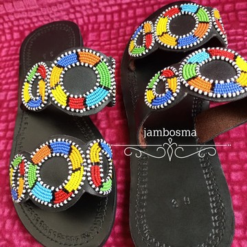 Sandales pour femmes africaines, sandales Massaï, sandales d'été, sandales en cuir perlé, chaussures pour femmes