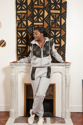 Vest + jogging bottoms set in black Bogolan