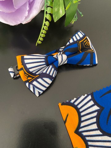 Bow tie &amp; handkerchief in wax
