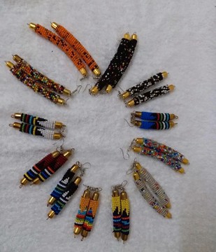 Boucles d'oreilles / boucles d'oreilles en gros / boucles d'oreilles en perles / boucles d'oreilles maasaï / perles zoulou / boucles d'oreilles africaines