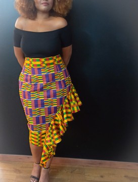 Straight sheath skirt in African wax fabric Kente