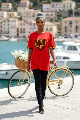 WOMAN T-SHIRT