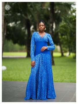 Robe longue bleue terroirs reloaded
