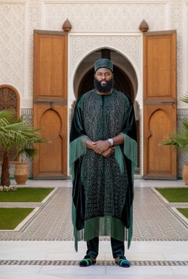 Luxury Emerald Velvet Agbada With Hand-Beaded Detailing / Premium Traditional Men’s Kaftan Set