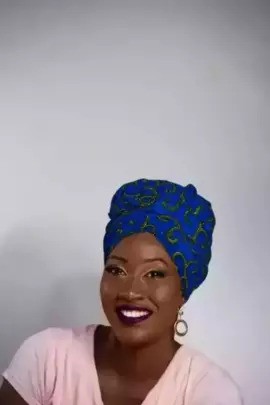 Headwrap macaroni scarf