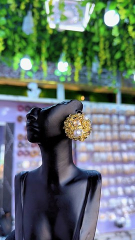 Gold Statement Earrings, Pearl Drop Earrings, Luxury Bridal Earrings,  Elegant Wedding Jewelry