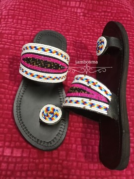 Sandales pour femmes africaines, sandales Massaï, sandales d'été, sandales en cuir perlé, chaussures pour femmes