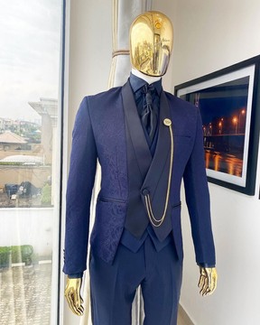 Un tailleur blazers bleu nuit « Lugard » Reloaded