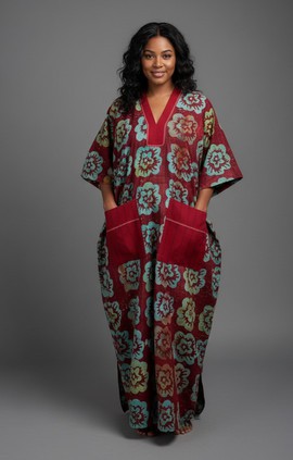 Leila's Beauty : robe kaftan à imprimé floral éclatant