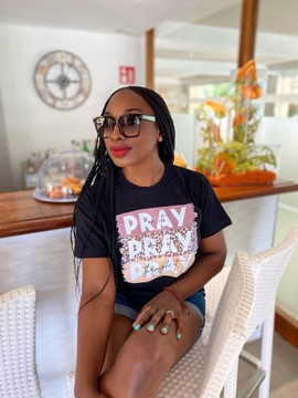 T-shirt - Pray