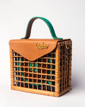 Un ensemble de 5 sacs bobo (de l'édition limitée Ewuraba)