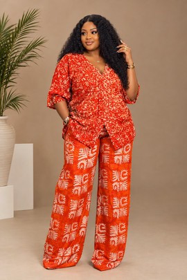 Ensemble deux pièces rouge imprimé pour femme – Haut élégant à col en V et pantalon à jambes larges