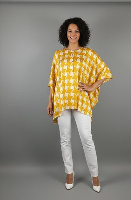 Ensemble "Miriam" – Haut Court en Satin &amp; Pantalon en Coton