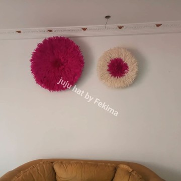 Batch of 2 pink and white-pink juju hats of 80 and 50cm