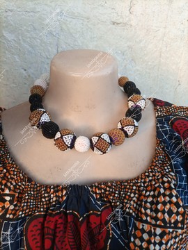 Grand collier de perles, collier de femmes, tour de cou Maasai, collier de perles africaines, collier moderne