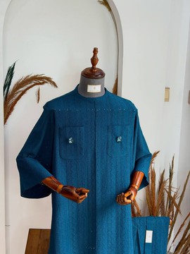 Haut traditionnel pour homme bleu sarcelle texturé avec œillets et boutons en cristal – Ensemble deux pièces