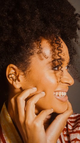 Boucle d'oreille faux piercing « Efia » Afrique