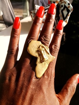 Adjustable wide ring
