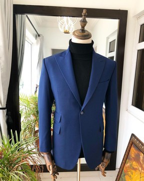 Un costume 2 pièces sur mesure pour entreprise